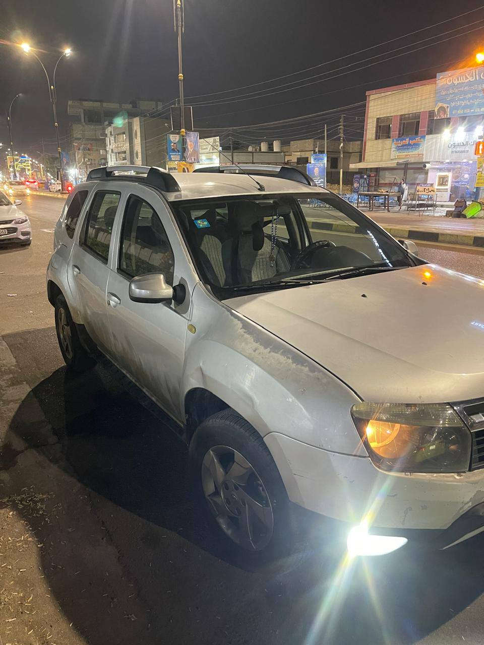 رينو داستر 2013
سنوية  جديدة
ماشية193وقابل للزيادة 
بيه صبغ بابين بس ابيع مصبوغة حزام
تخم تاير جديد
باتري جديد
صدر جديد
بيه منضومة غاز يعني انسة صرف بانزين
بيه خيط تبخير
السعر 65 وبيه مجال للطيبين
مكان السيارة حي الإعلام
رقم الهاتف ***********
