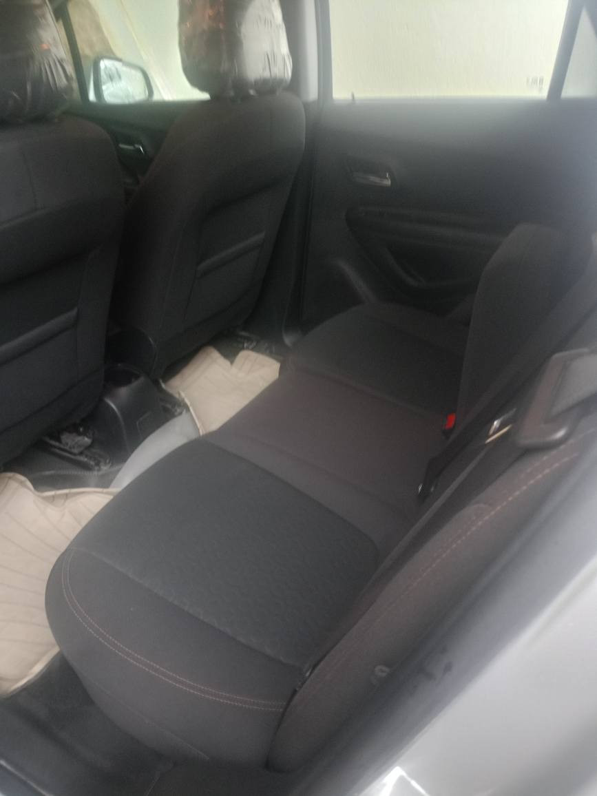 شوفرليت تراكس 22 وارد امريكي ماشيه 23الف ميل حادث بنيد بدون داخل كير محرك صدر تبريد وضع شركةبحاله ممتازه تخم تاير اصلي مالها سياره جاهز بدون نقص رقم بغداد باسمي السعر 115للاستفسار الاتصال ***********  بيع او مراوس بدوج جورني بغداد, العراق
