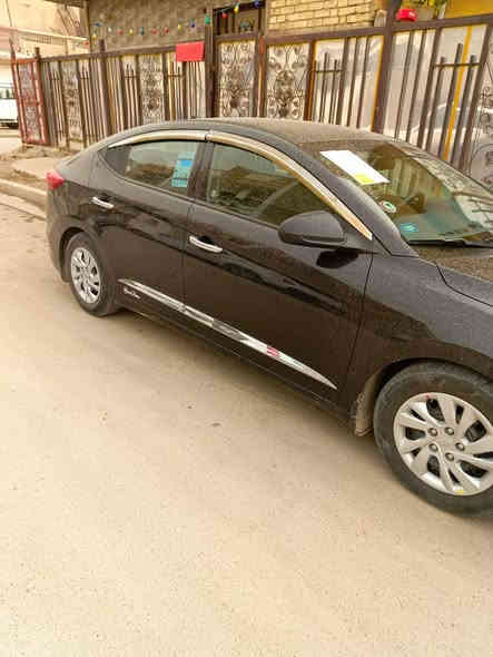 السلام عليكم النترا ١٨ امريكي رقم بغداد
مكفوله شاصي لغد محرك كير  موصفات شاشة جبيره تحكم ستيرن جهتين مثبت سرعة ٣ انضمة قيادة والموصفات المعروفة حادثها بنيد مصبوغ وباب السايق مصبوغ و الجاملغ مبدل نفس اللون بدون صبغ مكانها بغداد السعر 125
***********
