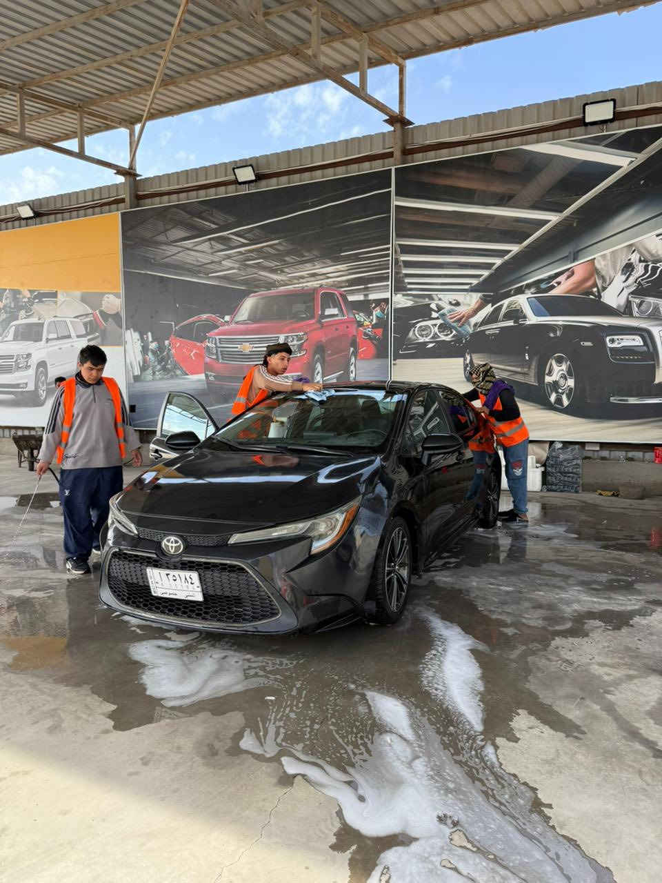 كورلا 2021 Le معوقين 
ماشيه 90 ميل 
125 و بيها مجال 
واتساب فقط  *********** 
عنوان السيارة 
البصرة الجزيرة اتصال او وتساب فقط
