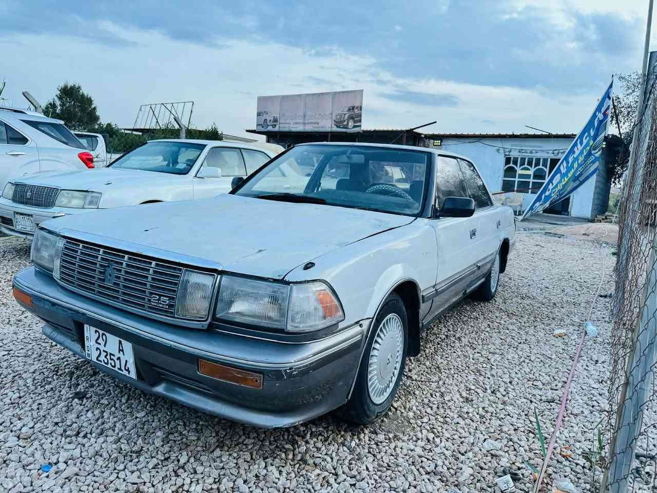 سلام عليكم هرتوب موديل ٩١ كير مكينه جديده خير من الله رقم واسط إنكليزي مكان السيارة بل القاسم سعر ٣٣ وبيه مجال حك جيه هذه رقمي ***********
