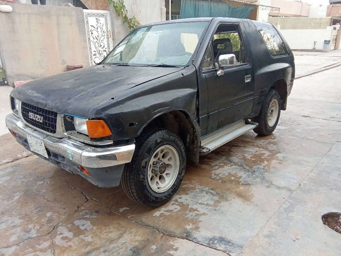 اسوزه 95 رقم ديالى بشرط تحويل سنويه ساقطه صار شهرين كير عادي محرك توواي  سياره يحتاج ترتيبات ترايك وين متحب سعره 20 ورقه بي مجال  مكان ديالى خانقين رقمي *********** خناقين, ديالى
