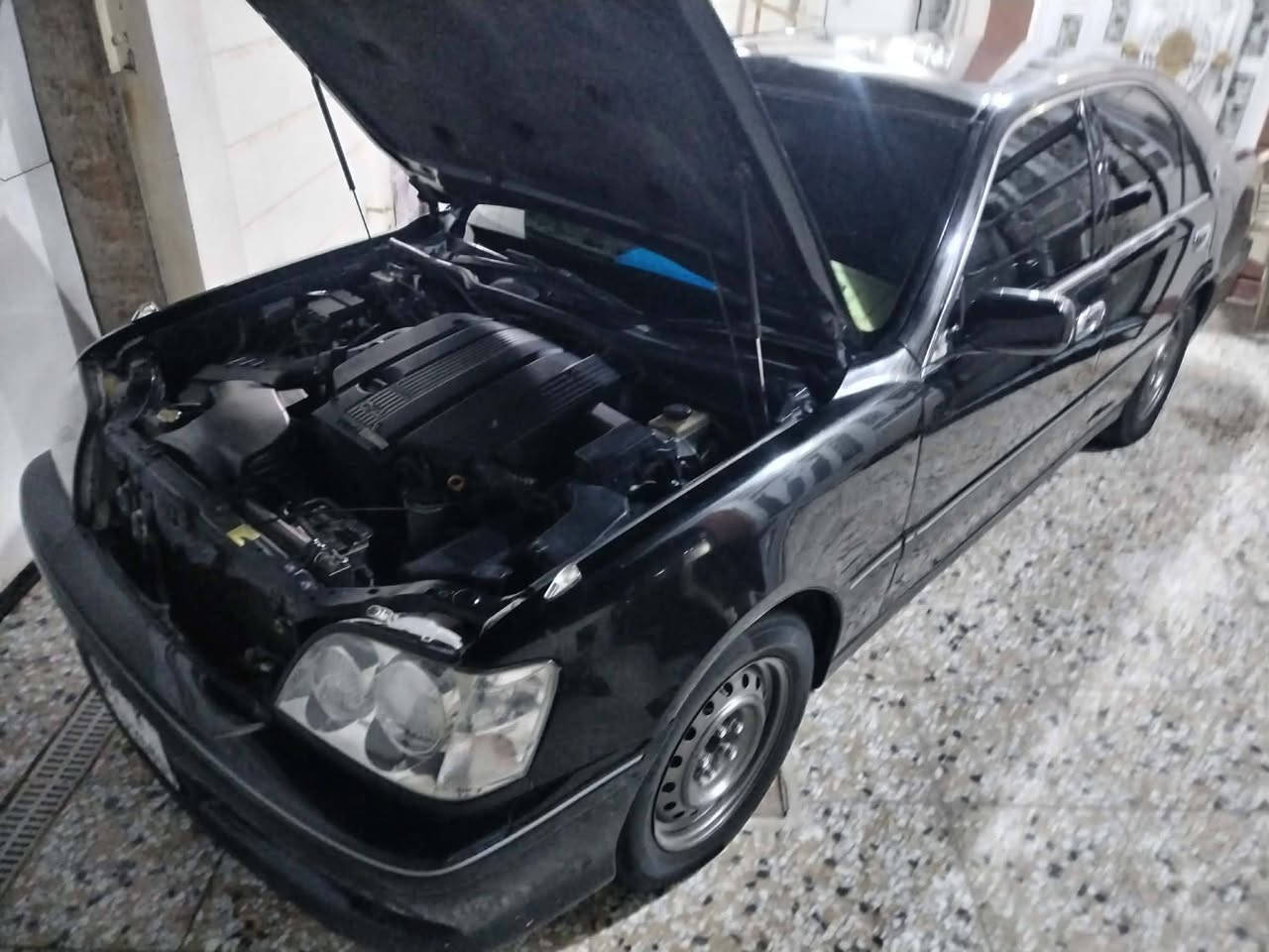 السلام عليكم ملكه للبيع سيارة جديده كصه جنطه مكينه كير حداديه تبريد ثلج الف مينصرف عليه متوم طبق الصل بيع فقط اعتذر عن المراوس مكان واسط ***********
