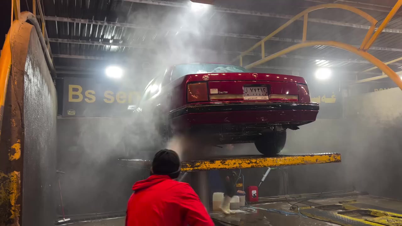 السلام عليكم اولدز موديل 90 السياره جاهزه ترايه بصرها مكينه وكير بلادي  مصبوغه عام جماليه السعر 40 وبي مجال  ***********
