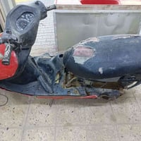 دراجه للبيع دولفين سعره 75 وبيه مجال التواصل عل رقم 07816905749