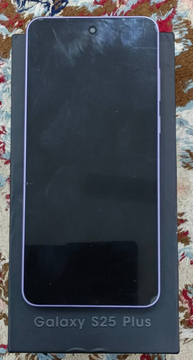 جهاز جديد ونضيف مستخدم ايام قليل جدا... 
اسم جهاز : Galaxy S25 Plus باب ثاني... 
ذاكرة 512
السعر الجهاز 90الف وبي مجال قليل لشراي...
الشراي يتصل على هذا رقم ***********

