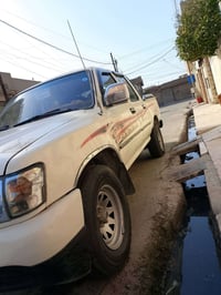 سلام وعليكم بيكم دير للبيع موديل 2007 رقم نينوئ مسطره. 65 العنوان موصل...