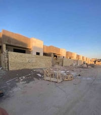 مجمع الشمس مرحلة أولى • ٢٠٠م • قيد البناء