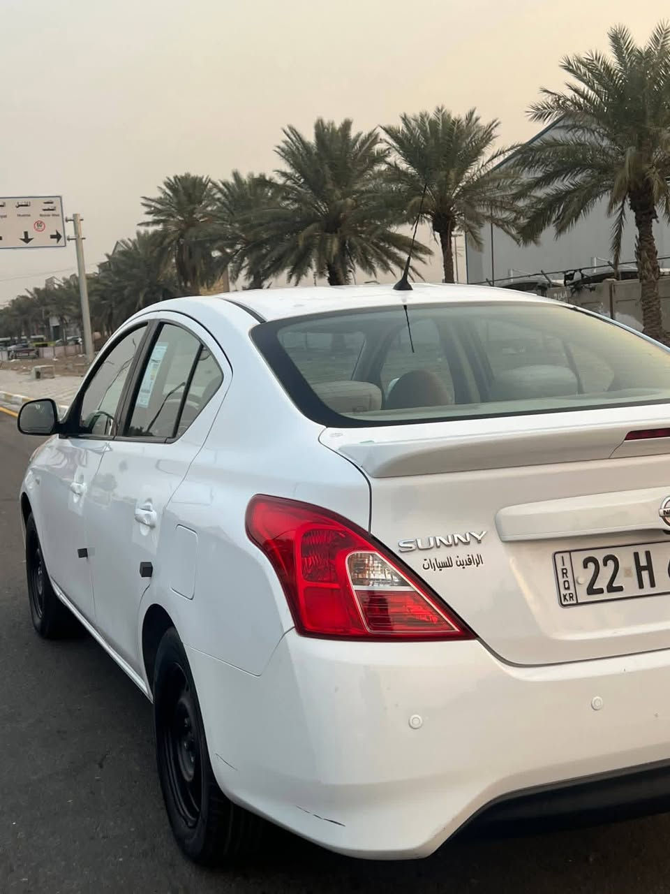 السلام عليكم سني هندي 2023 مكفوله كفاله عامه من كلشي
السعر ( ٩٥ $ ) وبيها مجال *********** 
السياره جديده وجاهزه وكل نقص مابيها ماشيه 19 الف كيلو 
السياره بسمي تحويل مباشر الشراي يتصل
