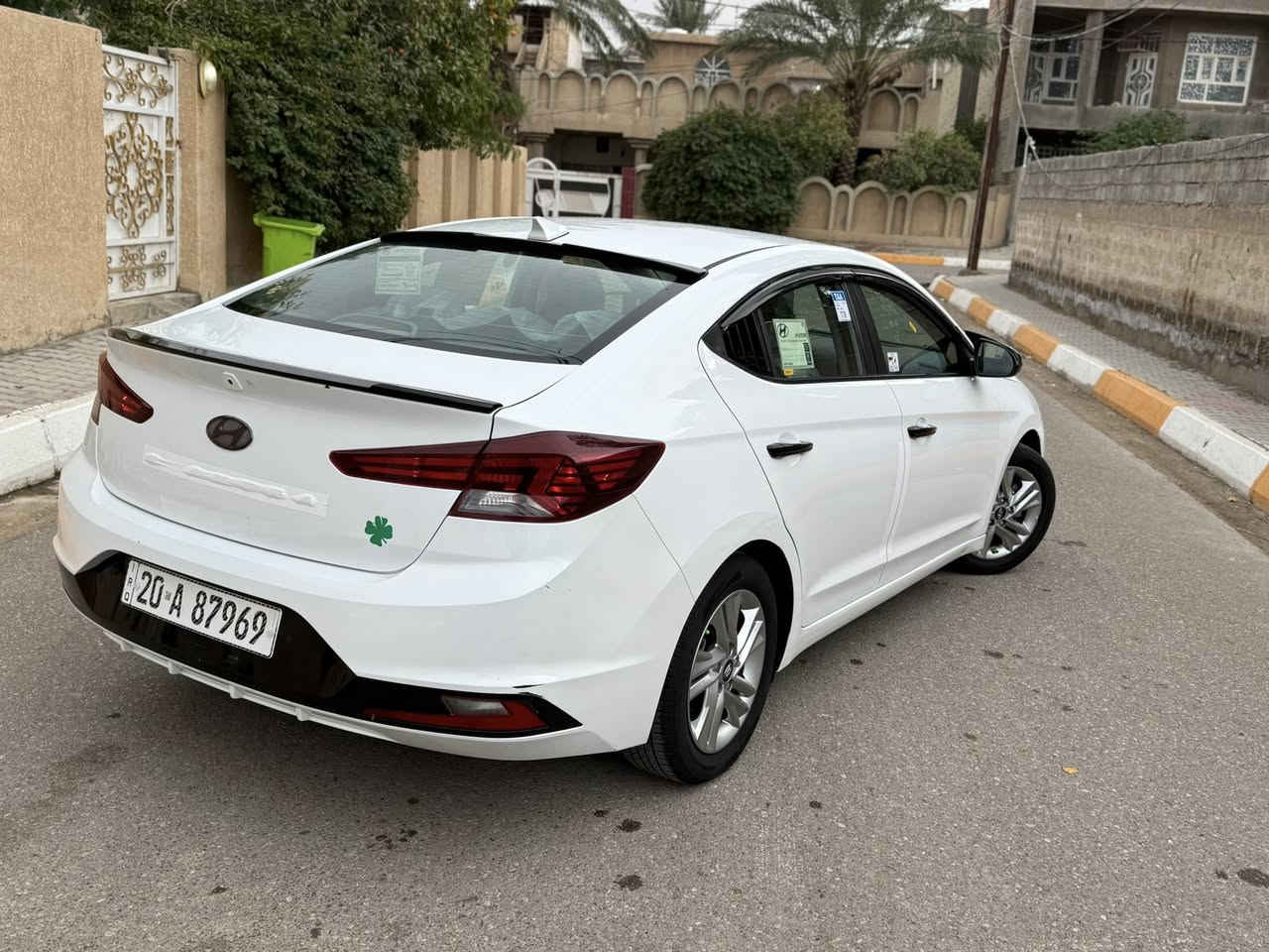 السلام عليكم النترا 2020 رقم ديالى بأسمي الدولي هزه وفحص ورقم كله جديد السياره بحاله الوكاله كله ع وضع الشركه الساره بدون حادث حادثه فقط دعاميه اماميه ومن امريكا بيهه قبق الجنطه فقط كلير بدون حادث كير محرك بل شرط مامفتوح. حجر بيئه بلادي تخم تاير قبل شهر شديته  صدرهه شركه. ماشيه فقط 65 mi شاشه وكامرا  كشن جلد والارضيه. مغلفه بل كامل جلد وحساسات ورادار امامي وجانبي سستم كامل وين ميعجبك افحص واني منزل بيهه سونار سعر 137  مكان السياره ديالى بعقوبه الستفسار *********** نذير
