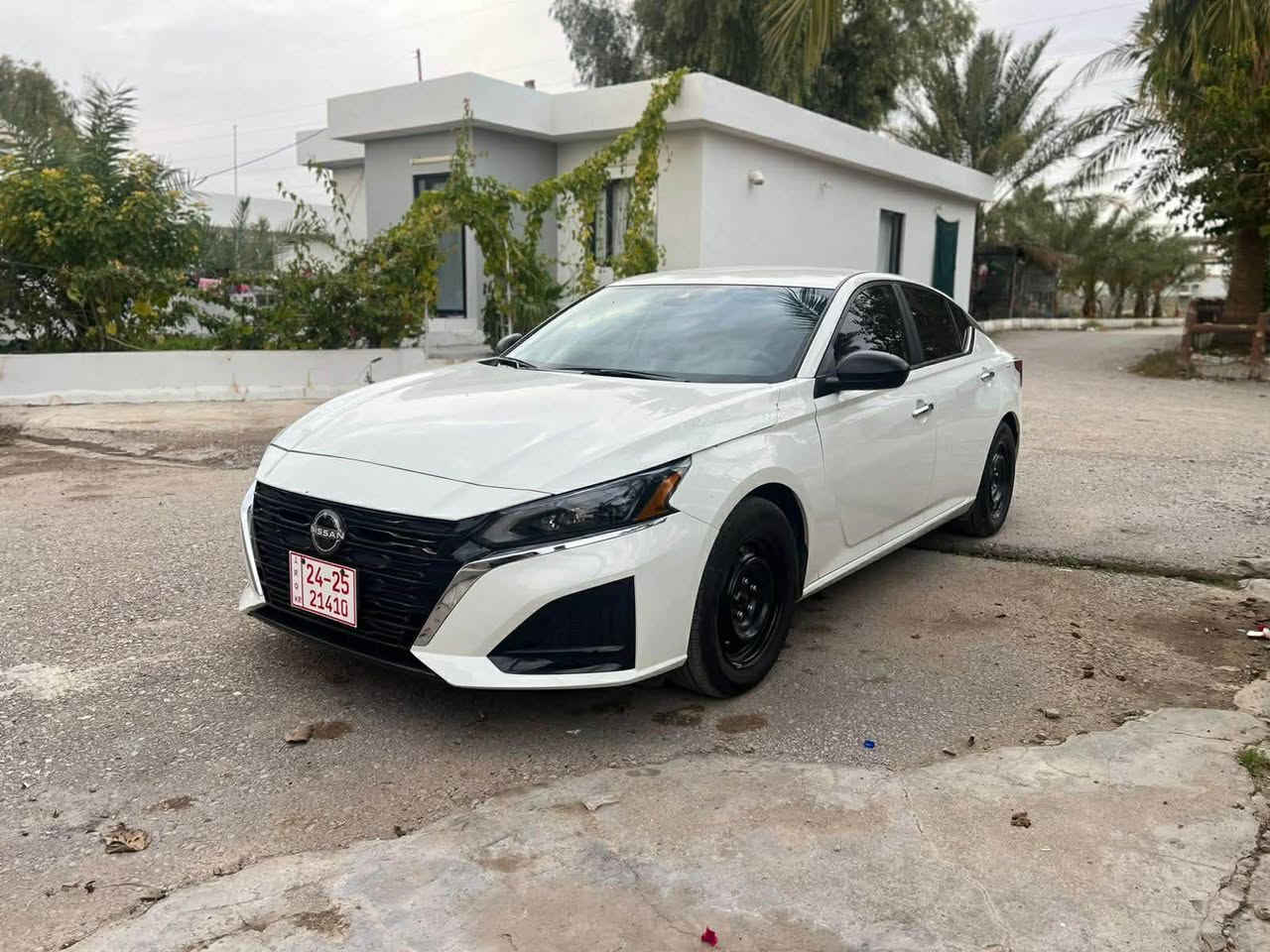 سلام علیکم 
نیسان التیما altima S 2025  
تەنها سندوق بۆیاخە 
ناونیشان کەلار 

رقم شانسی  سونەر موجود 

نیسان التیما  altima S 2025
صندوق مصبوخ 
مکان سیارە بە کلار

سیارە کاتی اربیل

 *********** كالار, السليمانية
