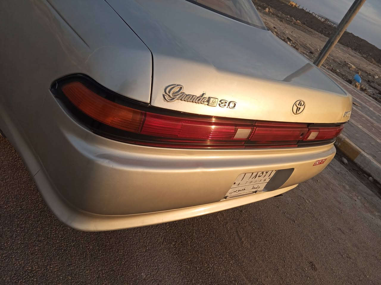 مارك موديل 93 رقم واسط مشروع وطني تحويل مباشر
مكفوله من ضربه القويه والكص والنقل والعيب شرعي
مكينه كير ونجي خير من الله حداديه ورا وكدام جديدة 
تخم تاير جاهز مكان الشطره السعر 55
***********
