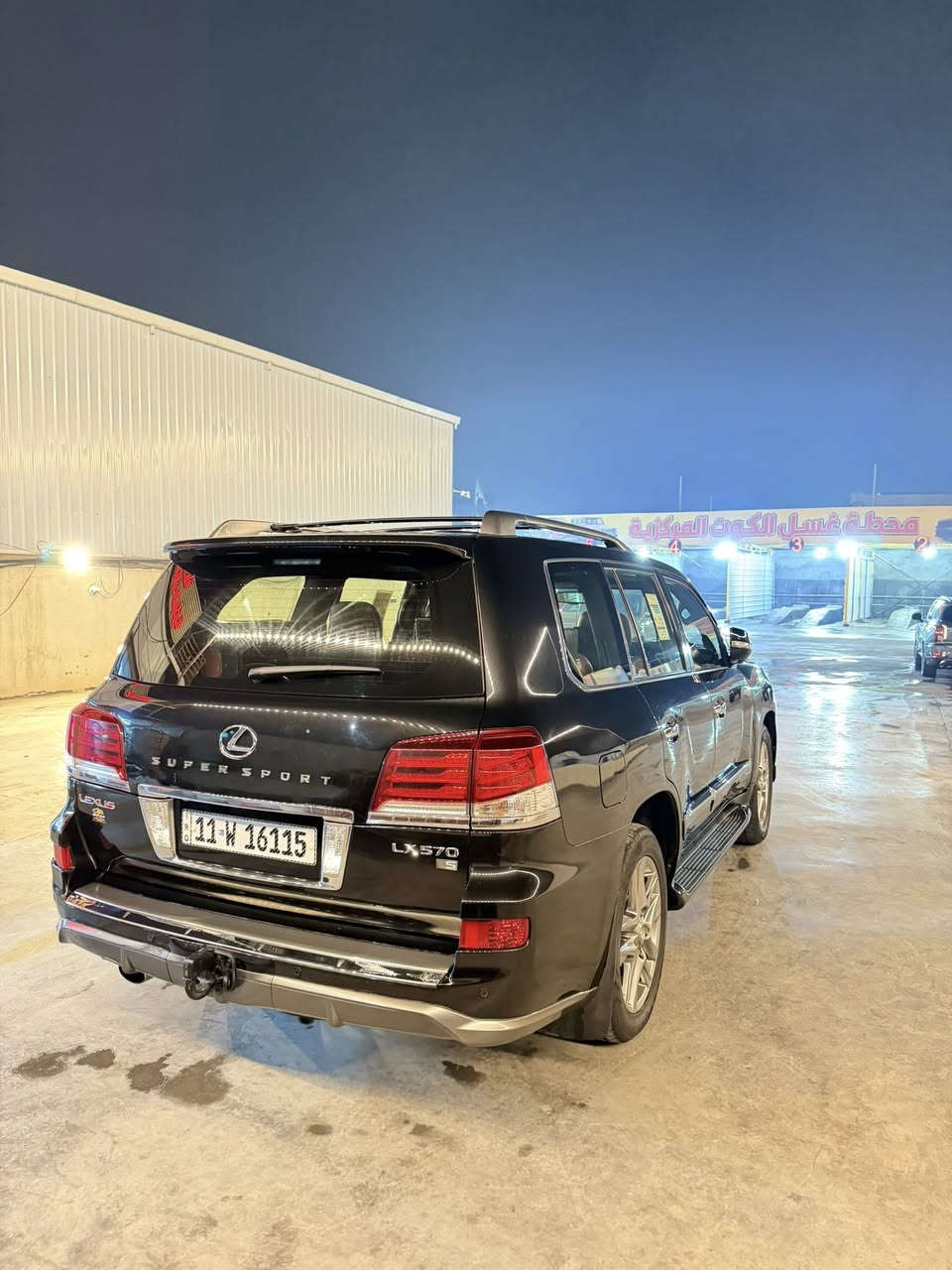 سلام عليكم لكزز مديل 2015 بريم سياره جديد خير من الله جاهزه من كلشي كفاله من لصبغ بيهه بارد شويه وسونار مرفق بلمنشور سياره بسمي بغداد تحويل ثاني يوم مستعجل ع بيعتهه فول مواصفات 1/1 داخل احمر بلادي ماشيه 198 الف سعر 450 مكاني كوت وبغداد 
***********
***********
