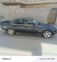 بي ام دبليو • ٥٢٥ • رقم نينوى