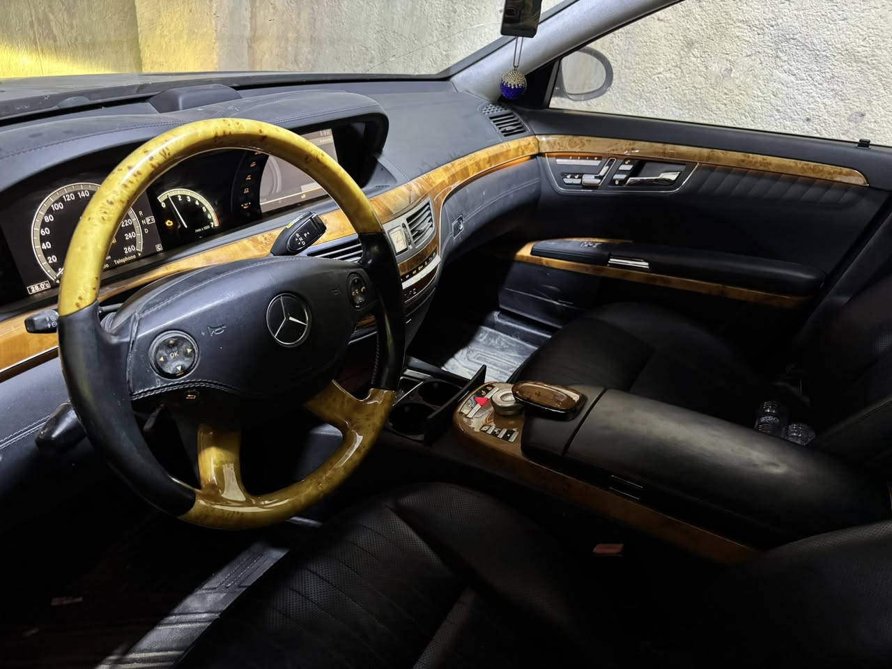 مارسدس 2009 دخول جديد بلجيس كفاله من كص وصبغ  وبارد وشخوط مكينه8 فول مواصفات ماشيه 119 الف بدون تتويم اليشتري هوه يرتبه وجاهزه طسته مال زيرو 
قيم السعر اذا عجبني اكلك اخذه او مراوس 
مكاني بصره


**إذا كنت صاحب هذا الإعلان وتريد حذفه لأي سبب، رجاءا أرسل رسالة إلى الدعم الفني**