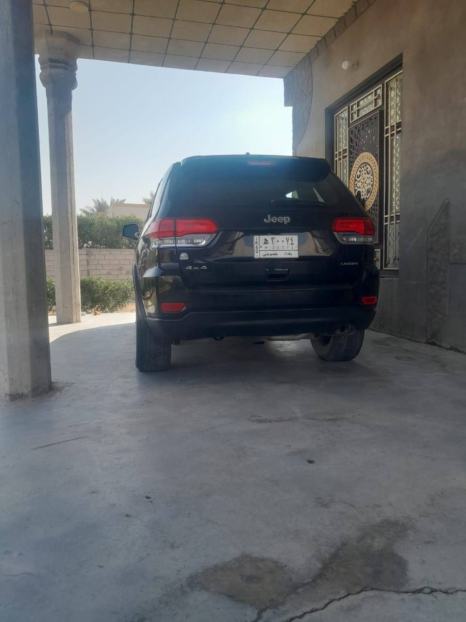 سلام عليكم سياره جيب لبيع موديل 2015 رقم بغداد شرط تحويل سياره مكفوله ماعده المذكورات بسونار 
مكان سياره واسط العزيزيه سعر السياره 215وبيه مجال الاستفسار انتصال عل رقم ***********
ملاحضه مكلف بنشر
