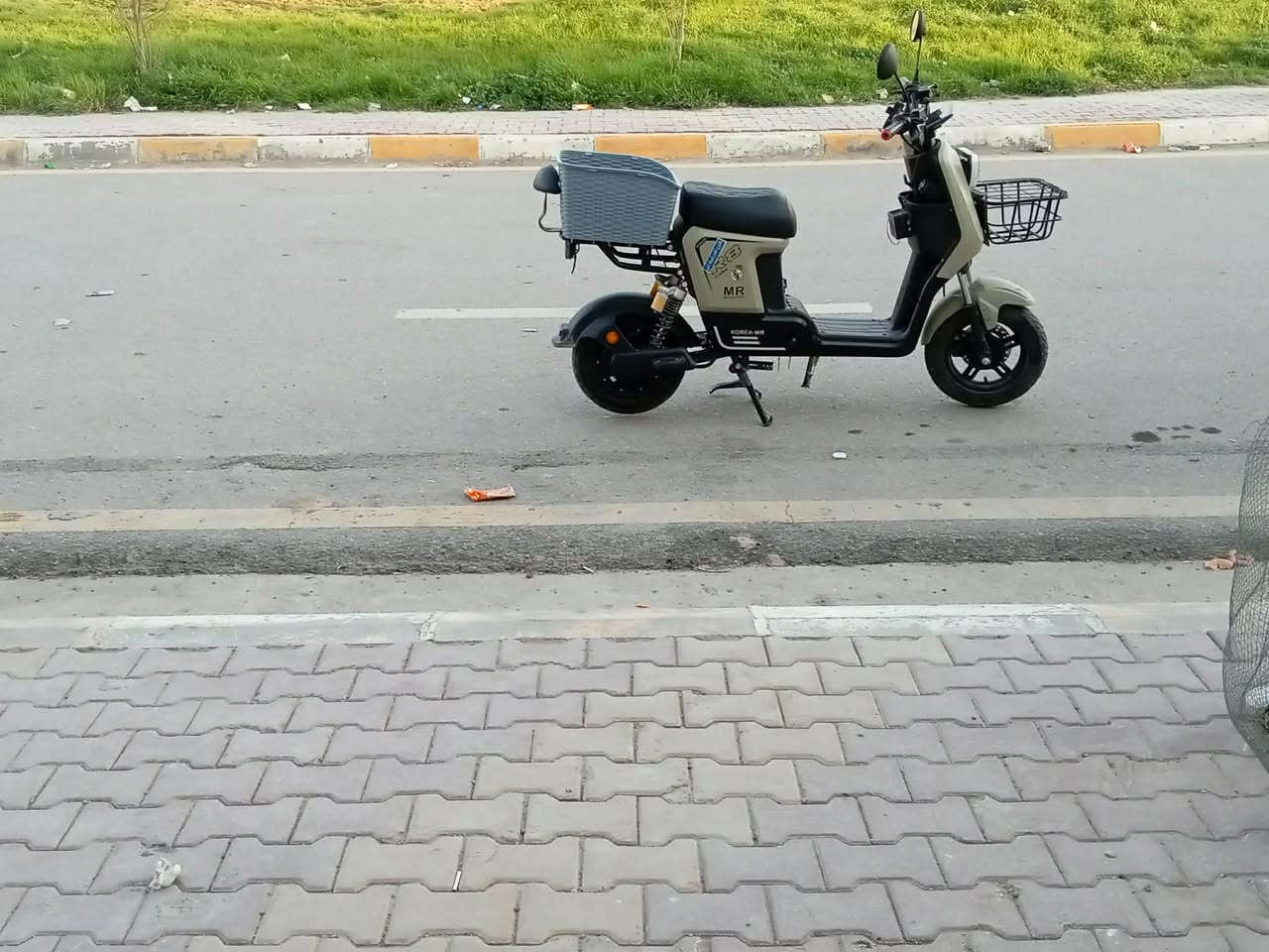 السلام عليكم مكلف بالنشر ماطور شحن نظيف للبيع المكان ديالى جلولاء ***********
