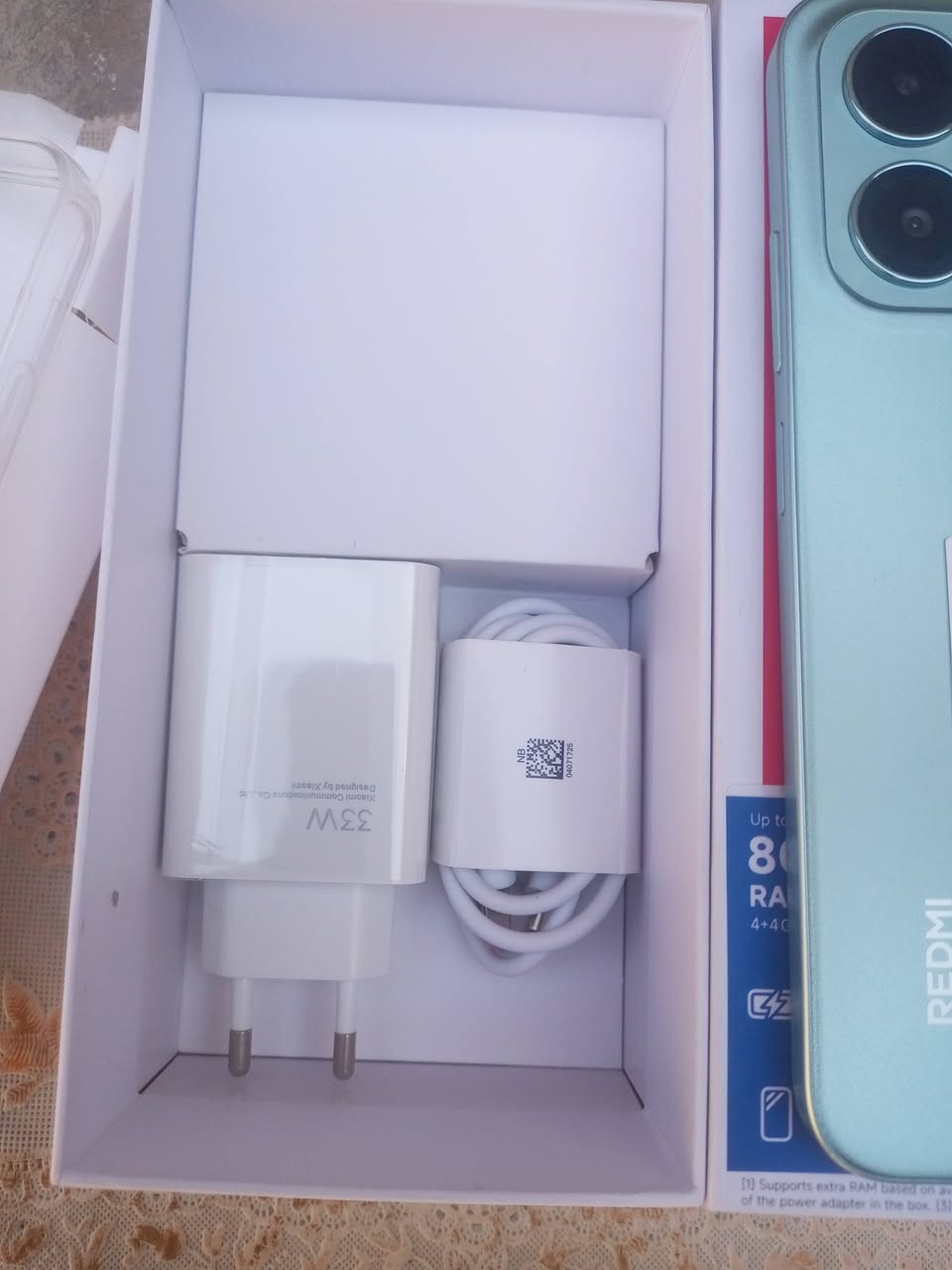 ‏جهاز جديد مامستخدم  
‏ريدمي 15c
‏ ذاكره ٢٥٦ مع رام ٨ كيكا
‏معالج من هيليوم بالالعاب قوي
‏كاميرا بدقه ٥٠ ميكا بكسل
‏شاشه ٦.٩ انج مع ١٢٠ هرتز
‏نظام تشغيل ١٥ اندرويد
‏البطاريه ٦٠٠٠ ملي امبير
‏اهم مواصفاته 
‏خياراً اقتصادياً قوياً، ويبرز ببطاريته الضخمة سعة 6000 مللي أمبير التي تدوم طويلاً، وشاشة عرض كبيرة مقاس 6.9 بوصة بمعدل تحديث 120Hz سلس، وكاميرا أساسية 50 ميجا بكسل، مع شحن سريع بقوة 33
‏السعر 140الف


**إذا كنت صاحب هذا الإعلان وتريد حذفه لأي سبب، رجاءا أرسل رسالة إلى الدعم الفني**