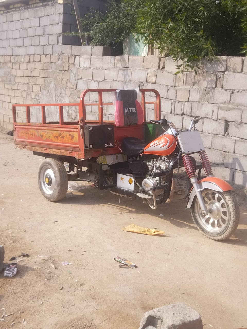 سلام عليكم ستوته للبيع اوراق كامله مديل 16 دبلات سوبر   جدد تانكي جديد اكسن جديد مكينه ما مفتوحه كهربائيّات كامله سعر واحد و450 وبيه مجال لشراي *********** مكاني زبير سوك سوادي
