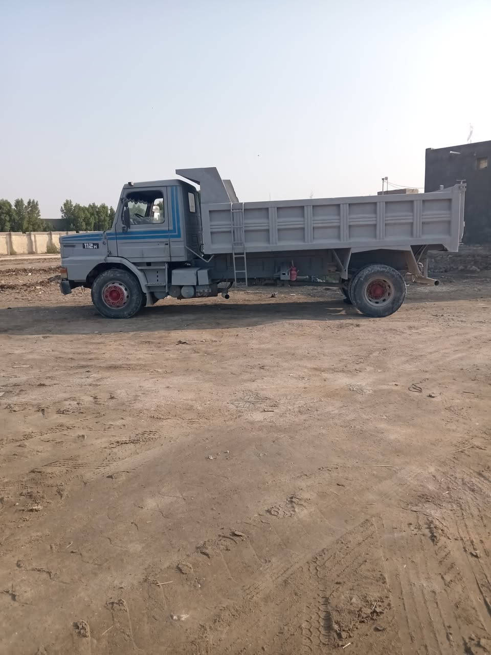 سكانيه للبيع مديل ٨٥ رقم بغداد سنويه لل٢٩ سياره بلاديه جاهزه للعمل مكان السماوه السعر اتصل وتدلل *********** الخاص مفتوح
