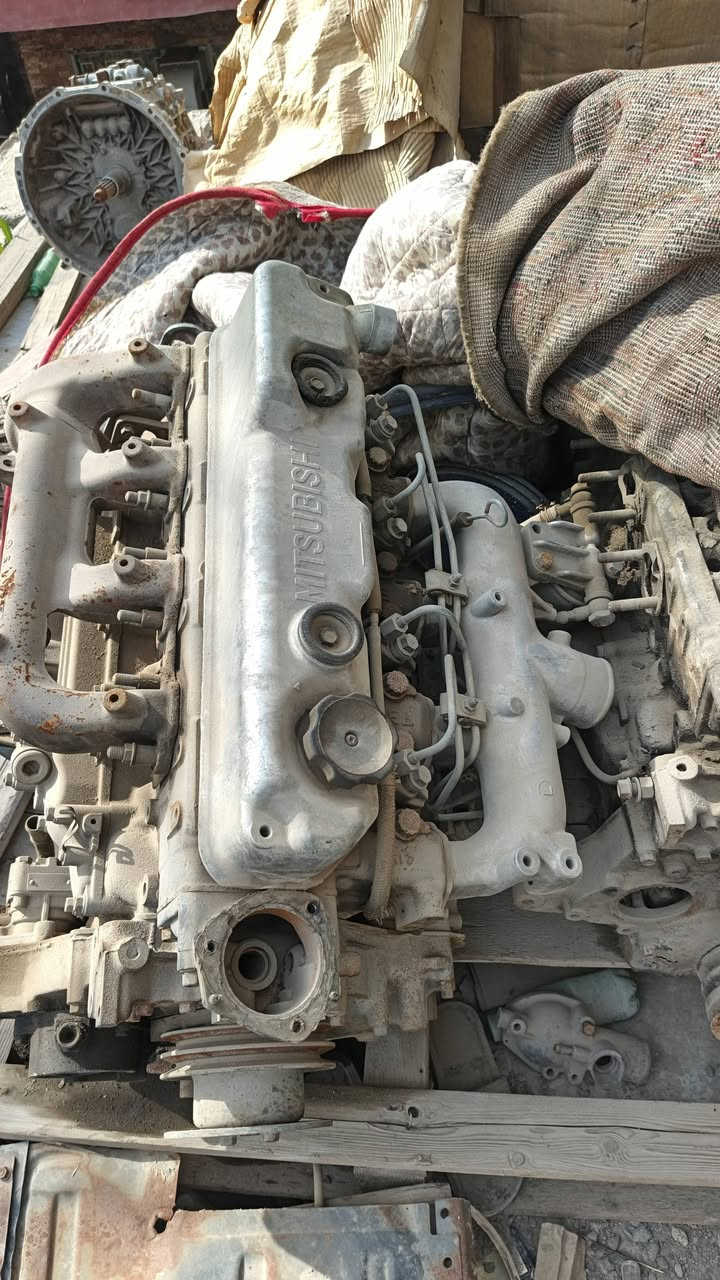 سلام عليكم مكينه هونده اللبيع
رقم الهاتف ***********
