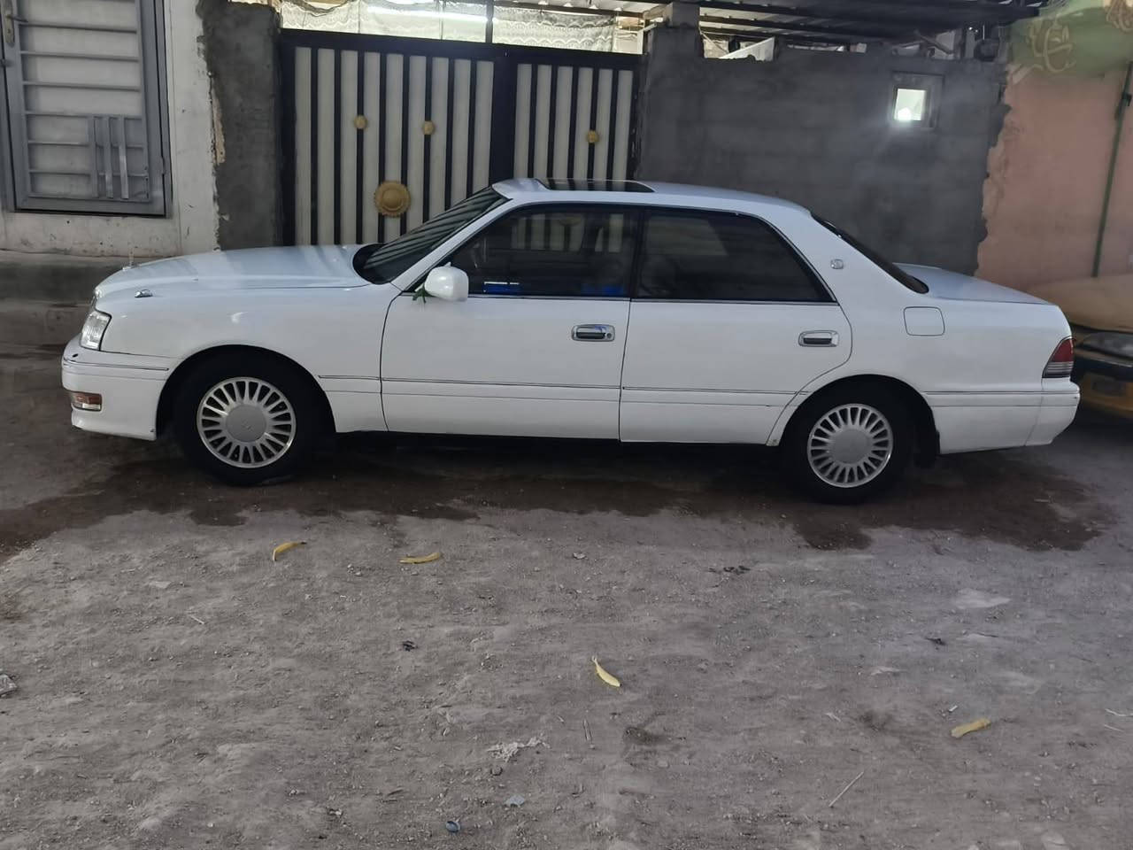 راس الثور فلات كصئ قماره  مكينة فيشة وبطل كير ومحرك وتبريد كله مكفول مع تخم تاير جديد  رقم انكليزي  بأسم راعيها
السعر 78

مكان نجف  ***********
