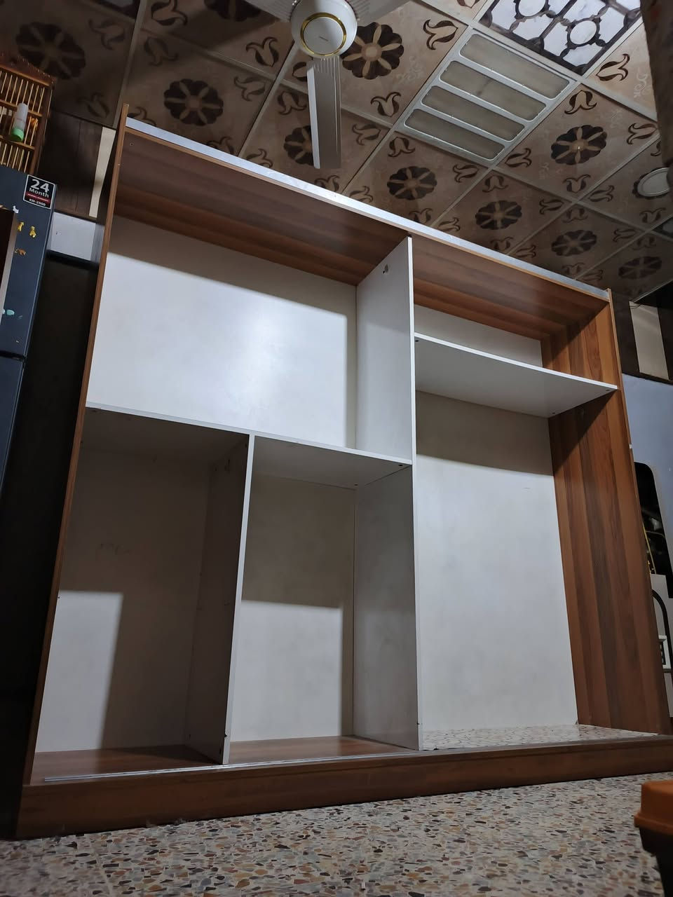 السلام عليكم غرفه تركيه نضيفه للبيع السعر 275 في بغداد للاستفسار خاص او اتصال   ***********
