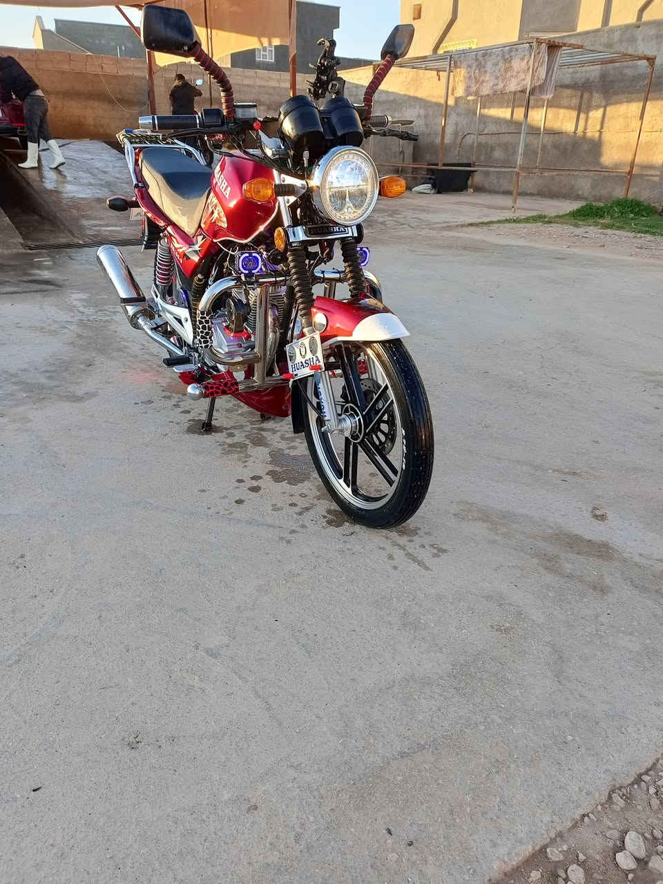 السلام عليكم لبيع هايوشه موديل 23 محرك مممدود عليه سبانه نضافه فول كماليات فول  كهربائياته كله شغاله أوراق شراء بس وصلت 975 عندك زود


**إذا كنت صاحب هذا الإعلان وتريد حذفه لأي سبب، رجاءا أرسل رسالة إلى الدعم الفني**