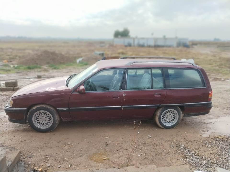 للبيع 
اوبل اوميكه 
رقم كركوك ار 
محرك كير شرط 
تخم تاير جديد
صدر جديد
كهربائيات كلها شغاله 
مكان السيآره تكريت الاستفسار اتصل ع صاحبها 
***********
