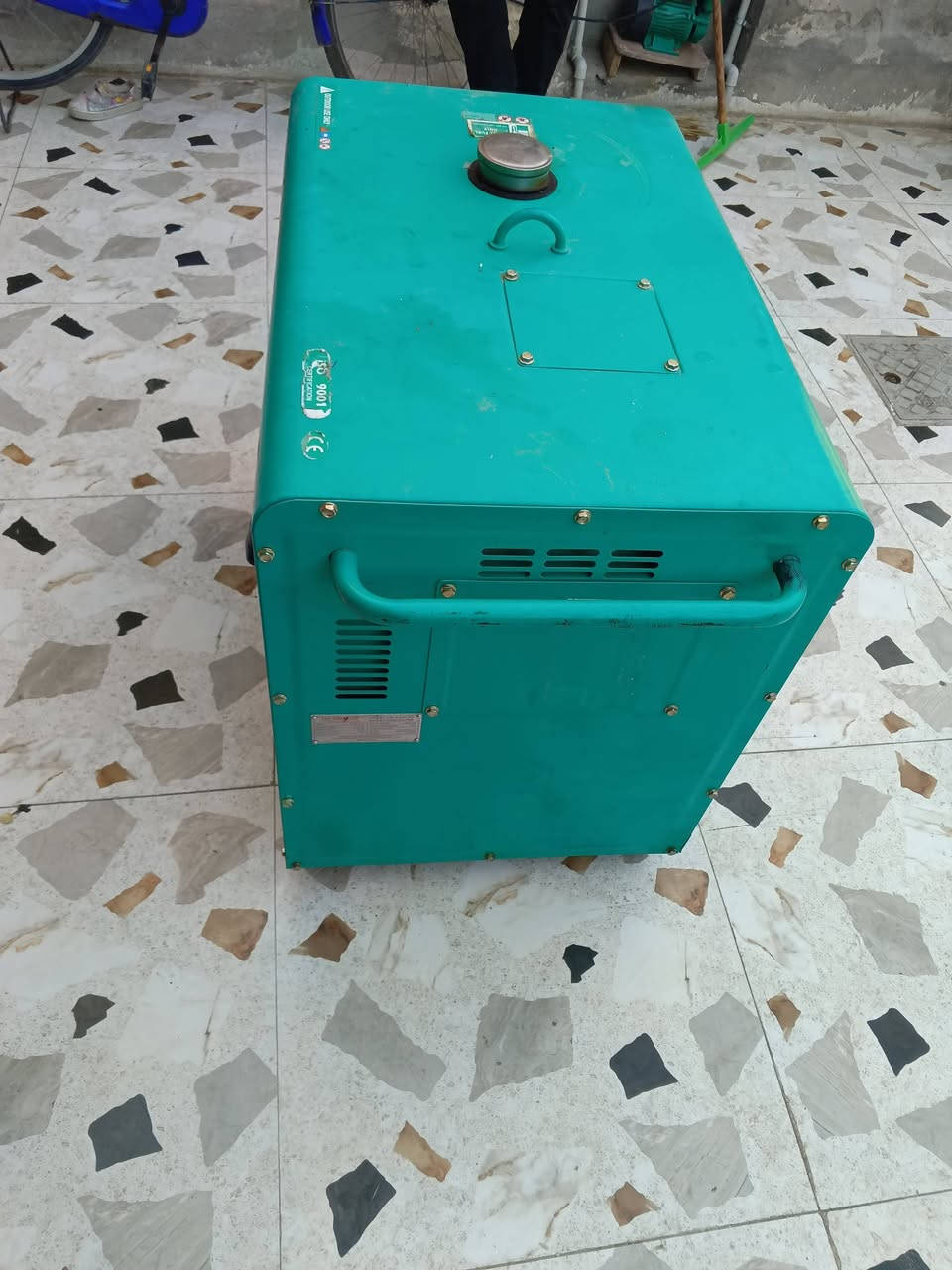 مولد گامة للبيع السعر 700 كركوك طريق ليلان***********
مولد
