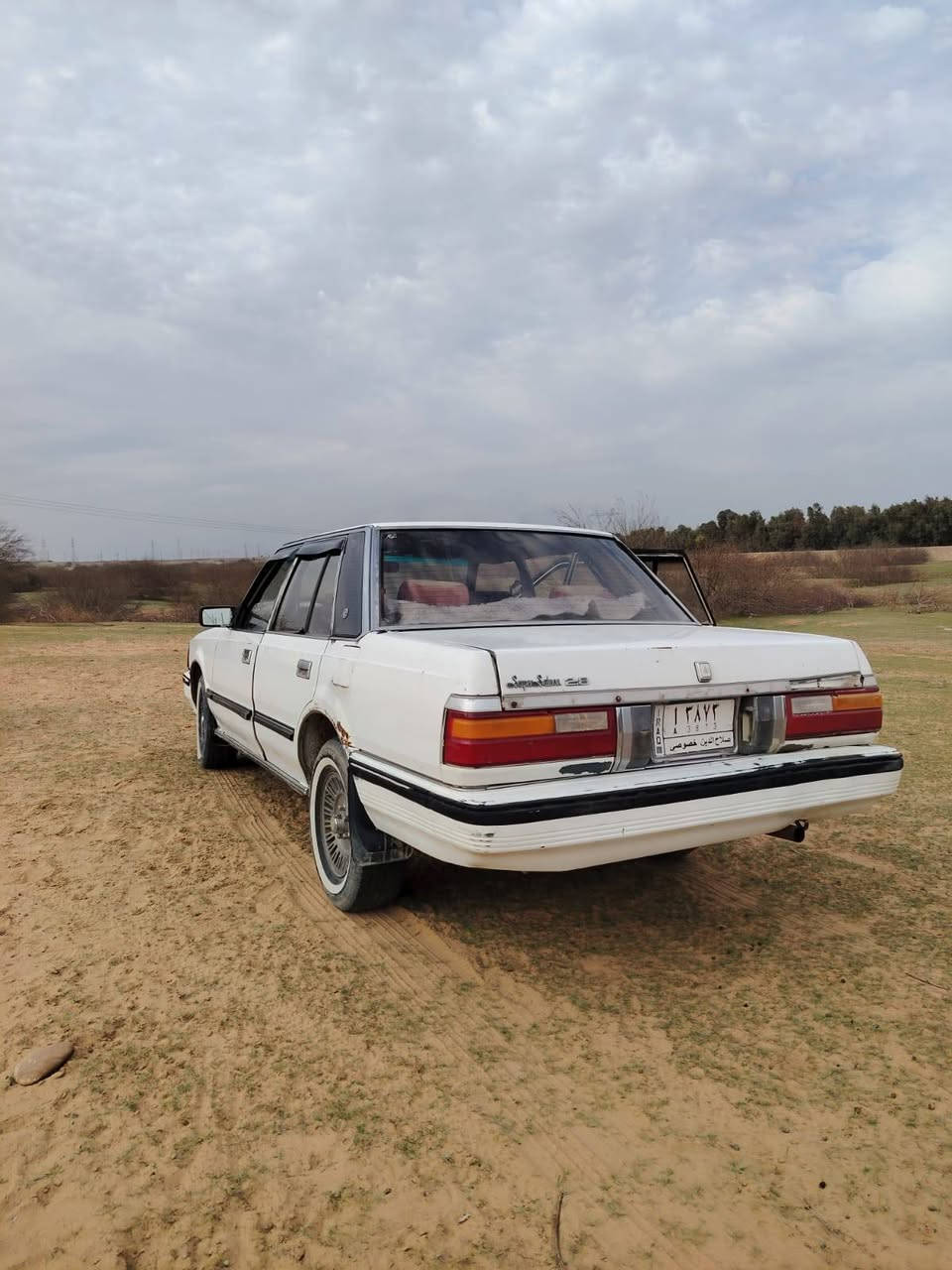 السلام عليكم سوبر 85 رقم صلاح الدين سنويه لل2030 قطرت صبغ مابيها كير محرك بطه 2500
صدر  باتري تايرات تبريد تدفئة كلها شرط سياره حلوه ومال بيت  السعر المطلوب 42 ورقه  ويرهم مراوس حسب القناعه مكانها بيجي 

***********
