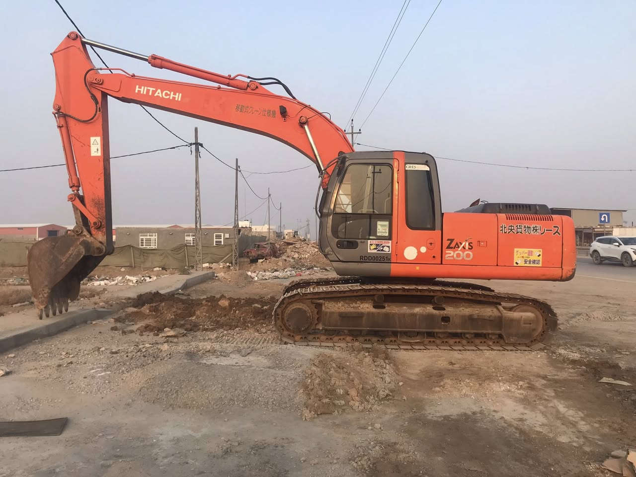 السلام عليكم للبيع حفارة هيتاشي زت موديل 2005 رقم الماني تبريد بلادي حفارة جديدة وبلادية كهربائيات كلها شغالة حدادية مال زيرو من زنجيل و رولات وصينية النضافة 100/100 جاهزة من كلشي ومابيها اي نقص الاستفسار الاتصال على الرقم ***********
