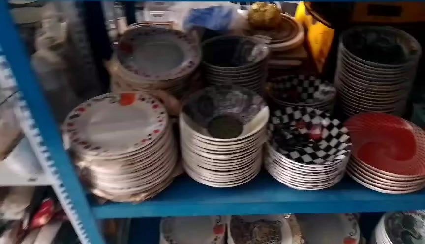 اي كاسه صغيره ثلاثة قطع بألف دينار

اي ماعون أو كاسه كبيره القطعه ب750 دينار

سچين چبيره درجه اولى القطعه بألف دينار


**إذا كنت صاحب هذا الإعلان وتريد حذفه لأي سبب، رجاءا أرسل رسالة إلى الدعم الفني**