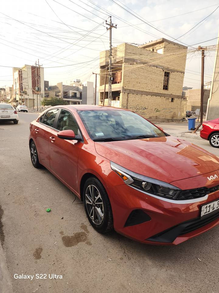 فورتي وارد امريكي موديل ٢٠٢٢رقم بغداد انكليزي هزه وسنويه جديده محرك ٢٠٠٠دوش كير اوتوماتيك حادثها خدش جاملغ وشويه من باب كلير بدون ايرباك ولادواخل ماشيه ٦٠مكان حي الجهاد، بغداد 
*********** بغداد, العراق
