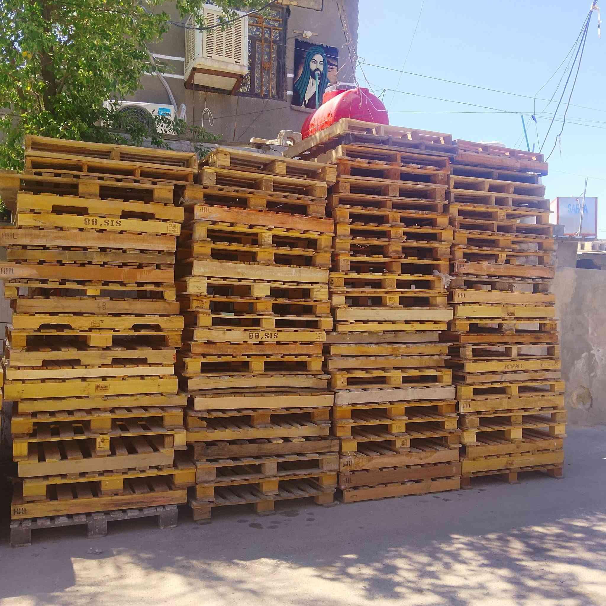 السلام عليكم موجود اسكيب العدد 96  القياس 110مربع السعر4250 العنوان بغداد بوب الشام الرقم *********** بس وا تساب
