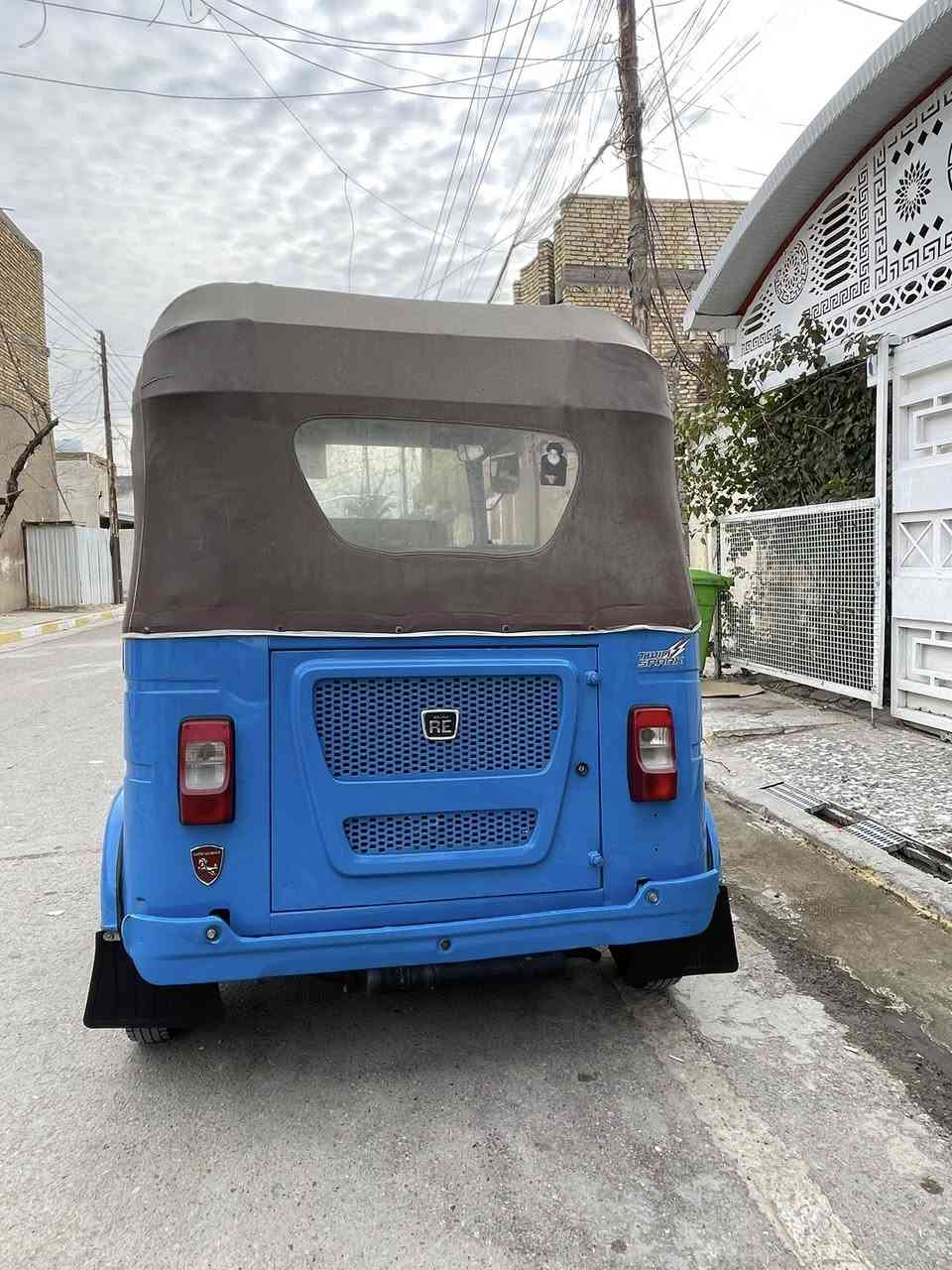 سلام عليكم تكتك البيع موديل 22 شهر 11 مكفوله  موبايل ***********
