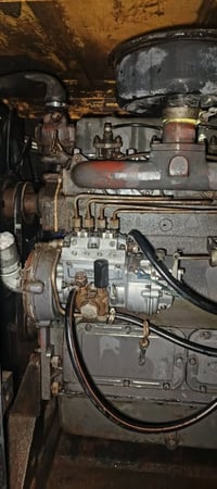 مولد بيركنز • ٤بستم • الرمادي التاميم