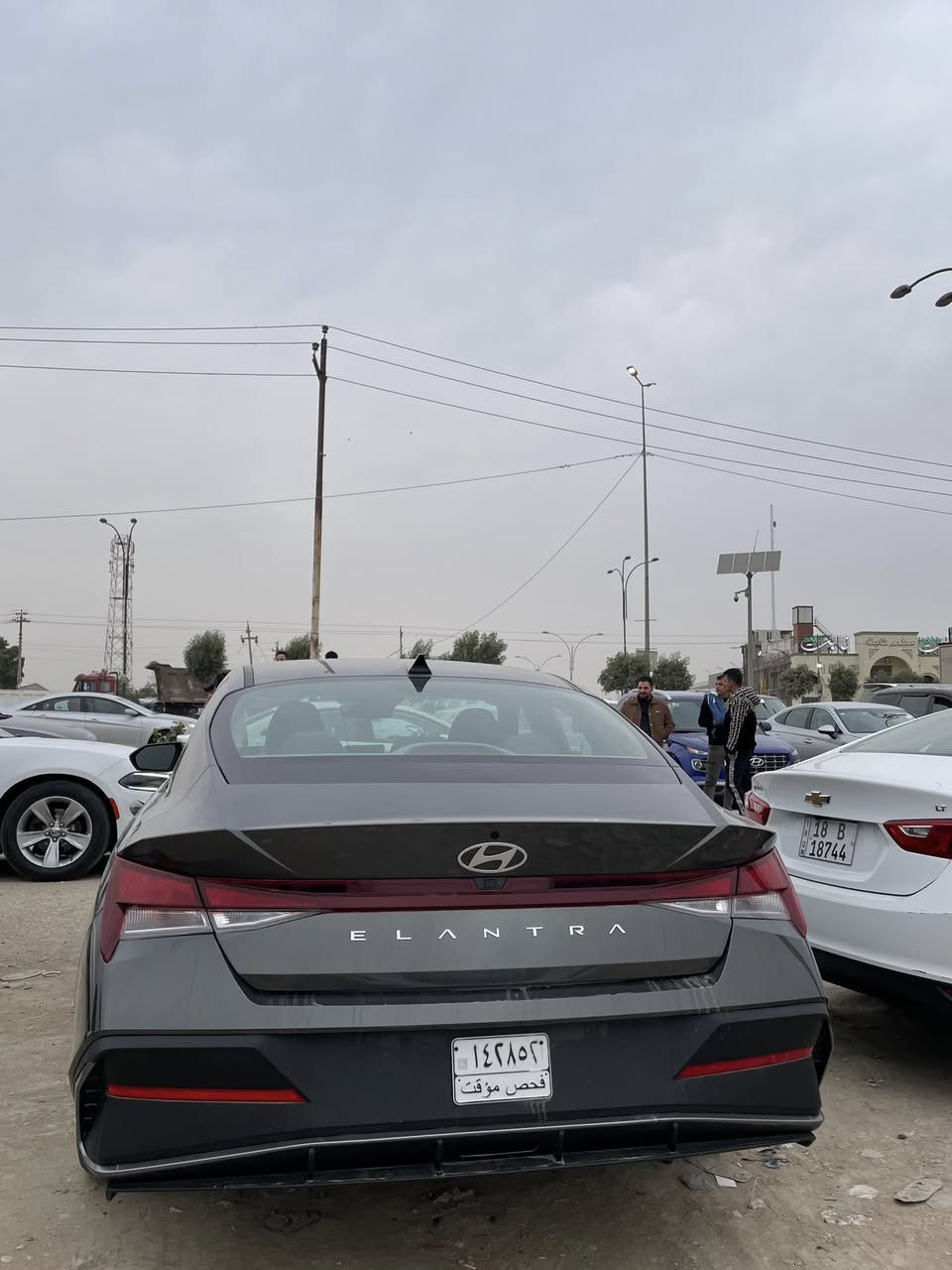 السلام عليكم للبيع النترا مويل 2024 دخول جديد (بدون رقم) منفيس بأسمي تحويل ثاني يوم حادثها فقط بنيد راجع بارد بسيط بدون اي دواخل باقي السياره مكفوله من الصبغ والتبديل ماشيه (15ميل) علا وضع الشركه محرك 2000 دوش )
—————————————————--
2-بصمه وتشغيل عن بعد 
3-ويل كب 17 كروم 
4-رادارات أماي خلفي 
6- لا يت لد زنون 
7-لد داخلي بل دشبول 
8- شاشه دجتل متصله 
9-تبريد بيانو منفصل
باقي المواصفات معروفه 
—————————————————
السعر154بيها مجال بصيط مكاني بابل الحلة الرقم 

 📞***********
    
واتساب فقط.  ☎️***********
