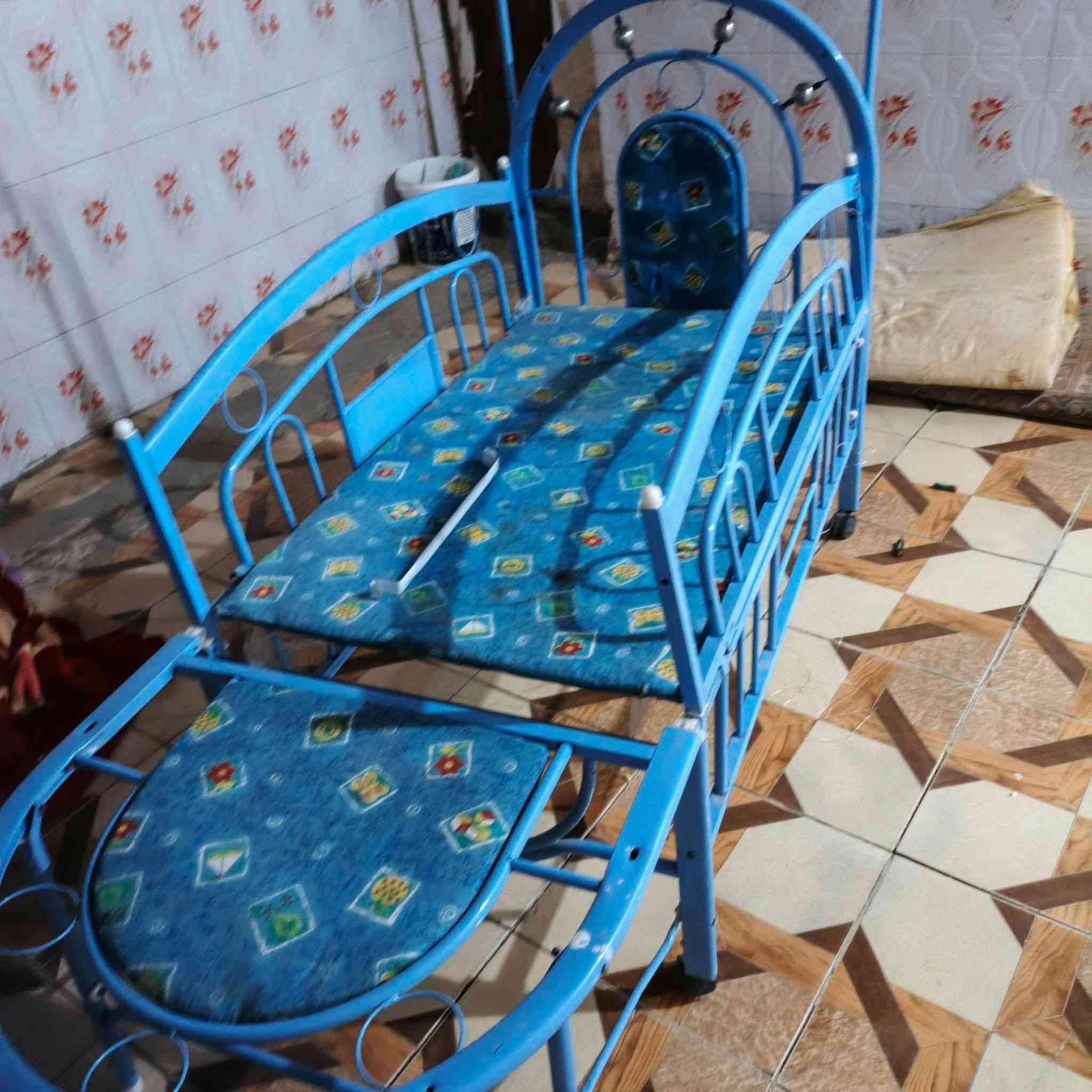 لبيع حمام جديد استخدام قليل سعر 500
جربايه طفل بعده جديده سعر 30 
كاروك طفل نضيف كلش سعر 20
المكان السماوه @


**إذا كنت صاحب هذا الإعلان وتريد حذفه لأي سبب، رجاءا أرسل رسالة إلى الدعم الفني**