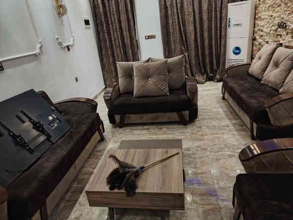 تخم للبيع نضيف جدا اي ضرر مابي
مستخدم
مكاد بغداد المنصور
***********
