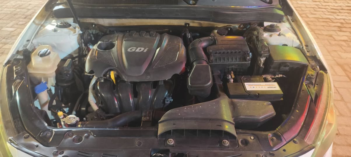 سلام عليكم للبيع كيا اوبتيما موديل 2013 وارد امريكي بدون حادث داخله كلين بيها بارد 4 اصابع فقط چاملق الخلفي ولباقي مكفولة كفالة عامة لبيل وآحد مواصفات تحكم ستيرن + أبواب داخل بيجي اشاير بل مري كشنات جلد ويل كروم سيارة جديدة وجاهزة من كلشي تبريد ثلج حدادية تخم تاير كير ومكينة 2400 مكفولات سنوية الغاية 2028 نكليزي سليمانية  سيارة أحلا من صور السعر 128 لاستفسار علا رقم *********** مكان سيارة كربلاء
