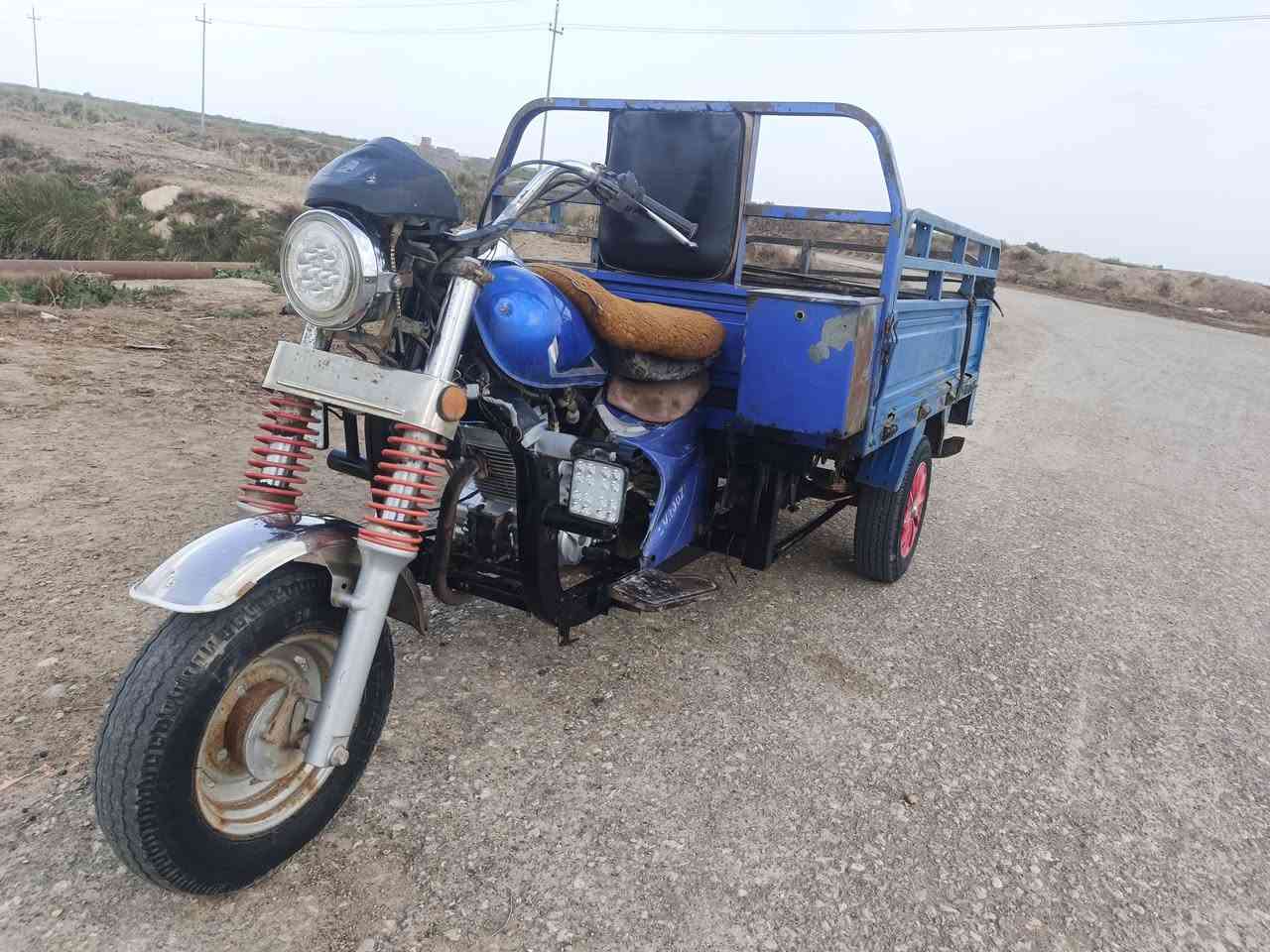 سلام  عليكم عيدكم مبارك يوجد ستوته للبيع جمره فحل ٢٠١٥ جاهزه للعمل مكينه مديل ٢٥ كير بوكس جديد شفتات بولبرنات بنزات كلجات أكسل  تايرات كله جديد شوفت عينك خير من الله السعر ١,٢٥٠مليون وربع أو بيه مجال  ‏‪***********‬‏
