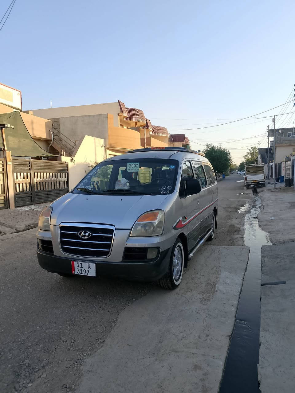 استاريكس 11راكب محرك گاز گير عادي 
سنوايه جديد راقم بغداد مشروع وطنية 
مكان سياره كركوك 
سعر 75$
راقم موبايل ***********
                  ***********
