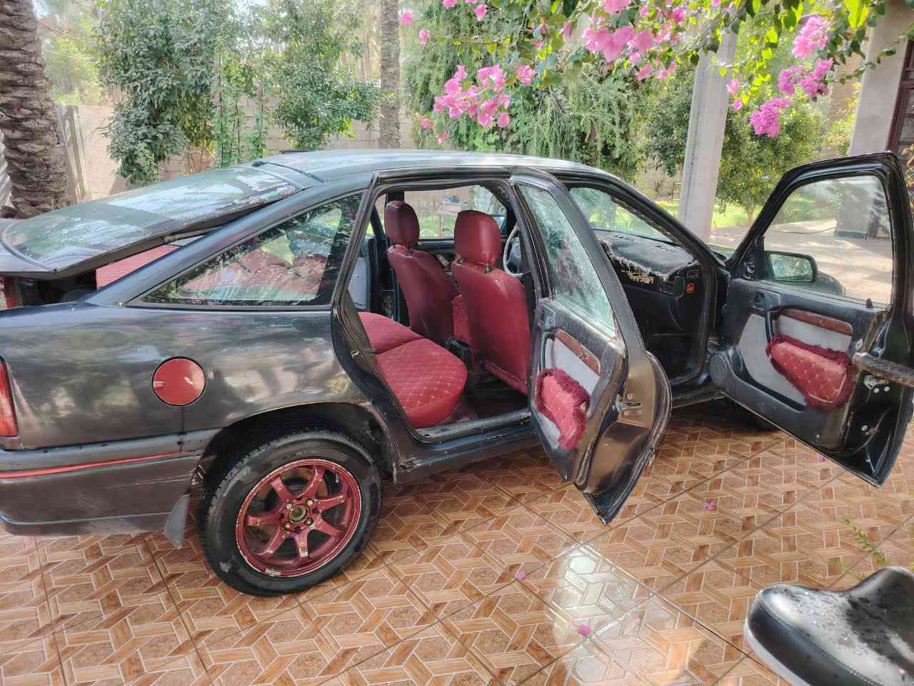 للبيع اوبل فكترة مكينة كير خير من الله موديل 1994 تخم تاير دوشمة السعر 24/***********
