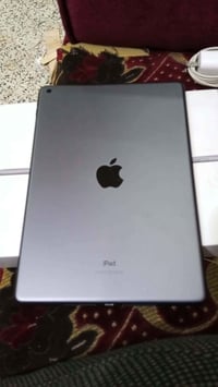 آيباد ٩ • ٦٤ • نضافه ٩٠٪