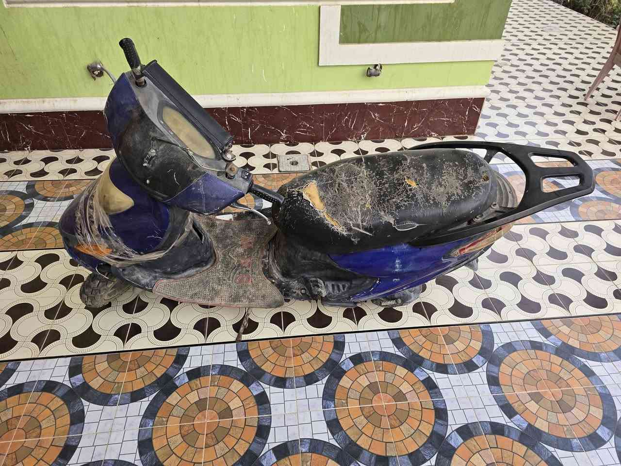 دولفين للبيع ٢٠٠قفل من الاخير كلها شغاله ما بيه اي نقص ***********
