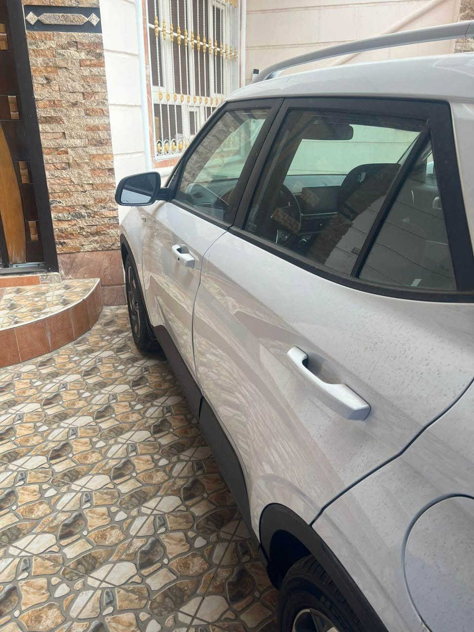 للبيع هونداي فينو 2024 دخول جديد منفيس بأسمي فول مواصفات بدون رقم السيارة 
المواصفات 
محرك 1600 دوش
كير محرك جدد
السياره ماشيه 7 الف فقط
بصمه تشغيل+ابواب
تشغيل عن بعد
فتحه سقف
شاشه ديجتال
تحديد مسار
كير انظمه القياده
ويل كب كروم
تحكم ستيرن
شاشه كبيره+كامره خلفيه دواره
بجم مكفول
تبريد تدفئه
تخم تاير جدد بلاديات مال امريكا
ظرر السياره فقط الباب السائق وربع الجاملغ الامامي فقططط ايرباك فقط برده صورة الظرر مرفقه مع الصور
للاستفسار الاتصال على الرقم ***********
السعر 133 وبيها مجال بعقوبة, ديالى
