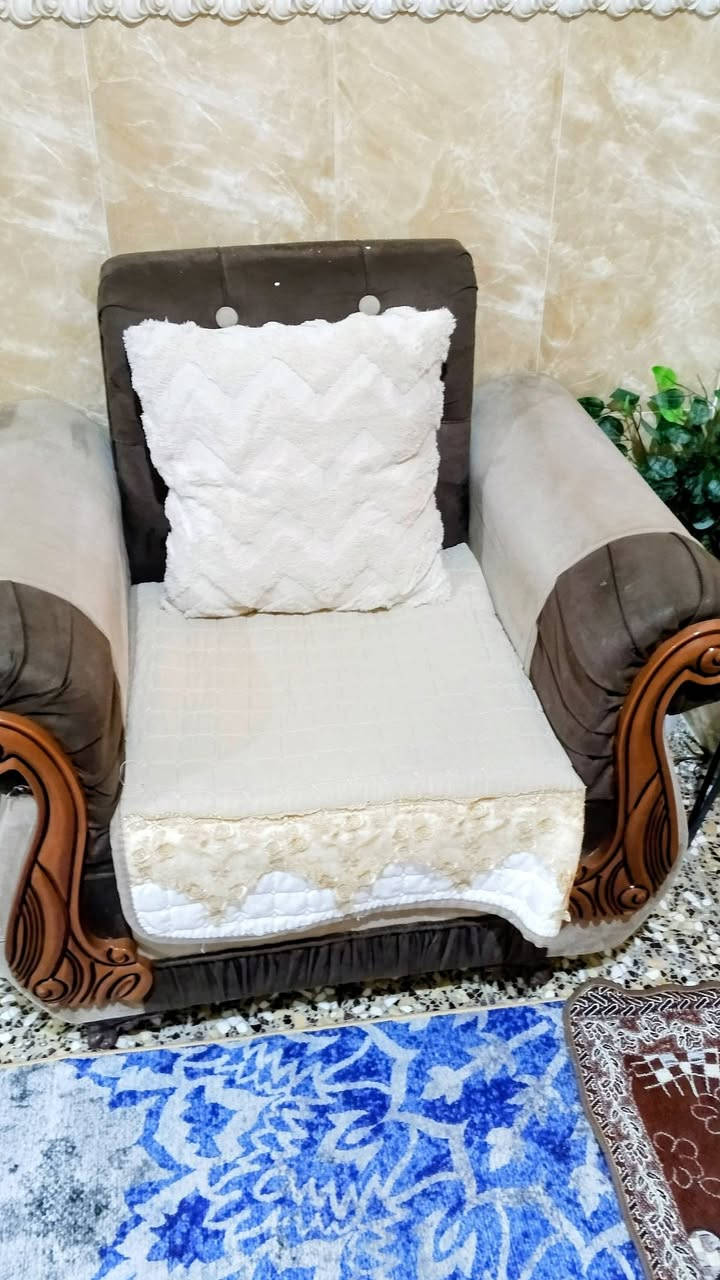 تخم للبيع عشر مقاعد نضيف سعر 300 للاستفسار ***********
