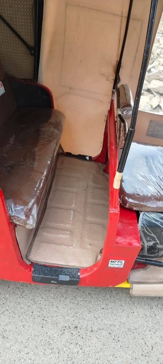 سلام عليكم تكتك للبيع موديل 18 شهر 5 تكتك رقم سنويه مصيوغه عام جمالي تجي تشوف بعينك مكاني بغداد ابو بشام سعر خاص استفسار على خط
***********
