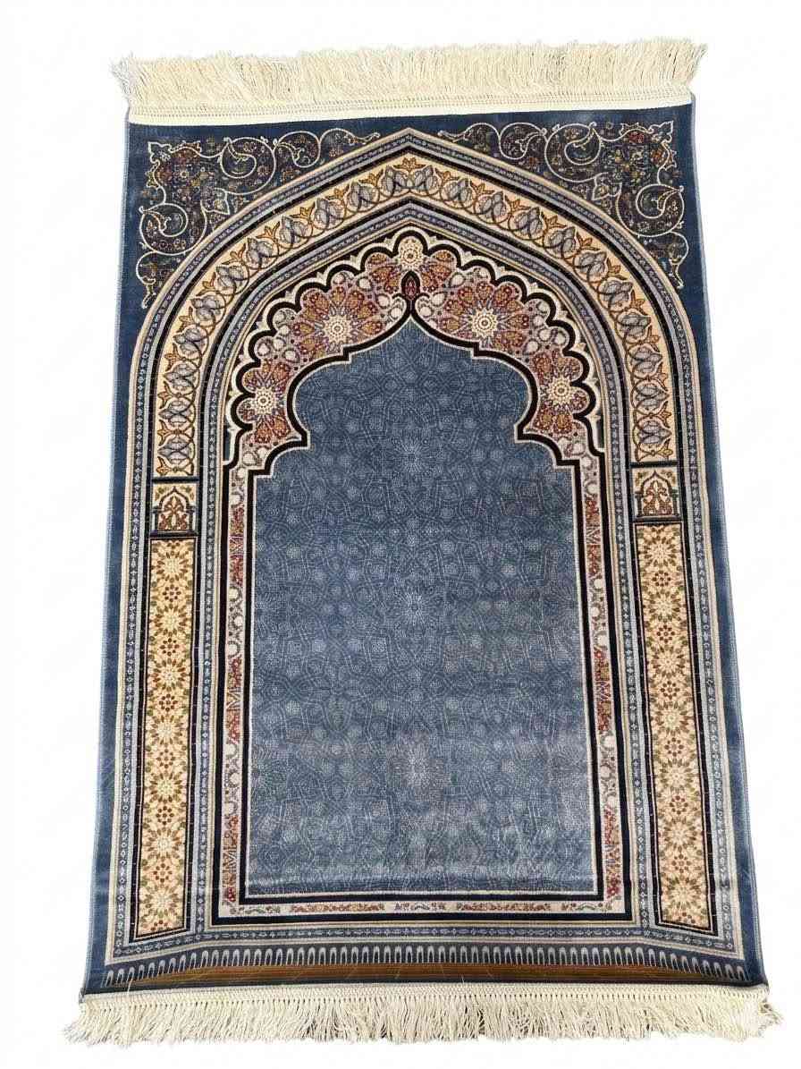 شركة بيت سجاد الايراني، تقدم سجادة صلاة بخيوط الفيسكوز والعمل اليدوي المتقن في الحافه والكركوشه كل هذا بسعر 125 الف تواصلوا ويا الرقم *********** النجف, العراق
